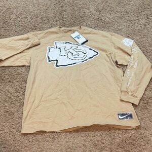 Nike Kansas City Chief Sideline Player Team Issued Long Sleeve Shirt Size Medium